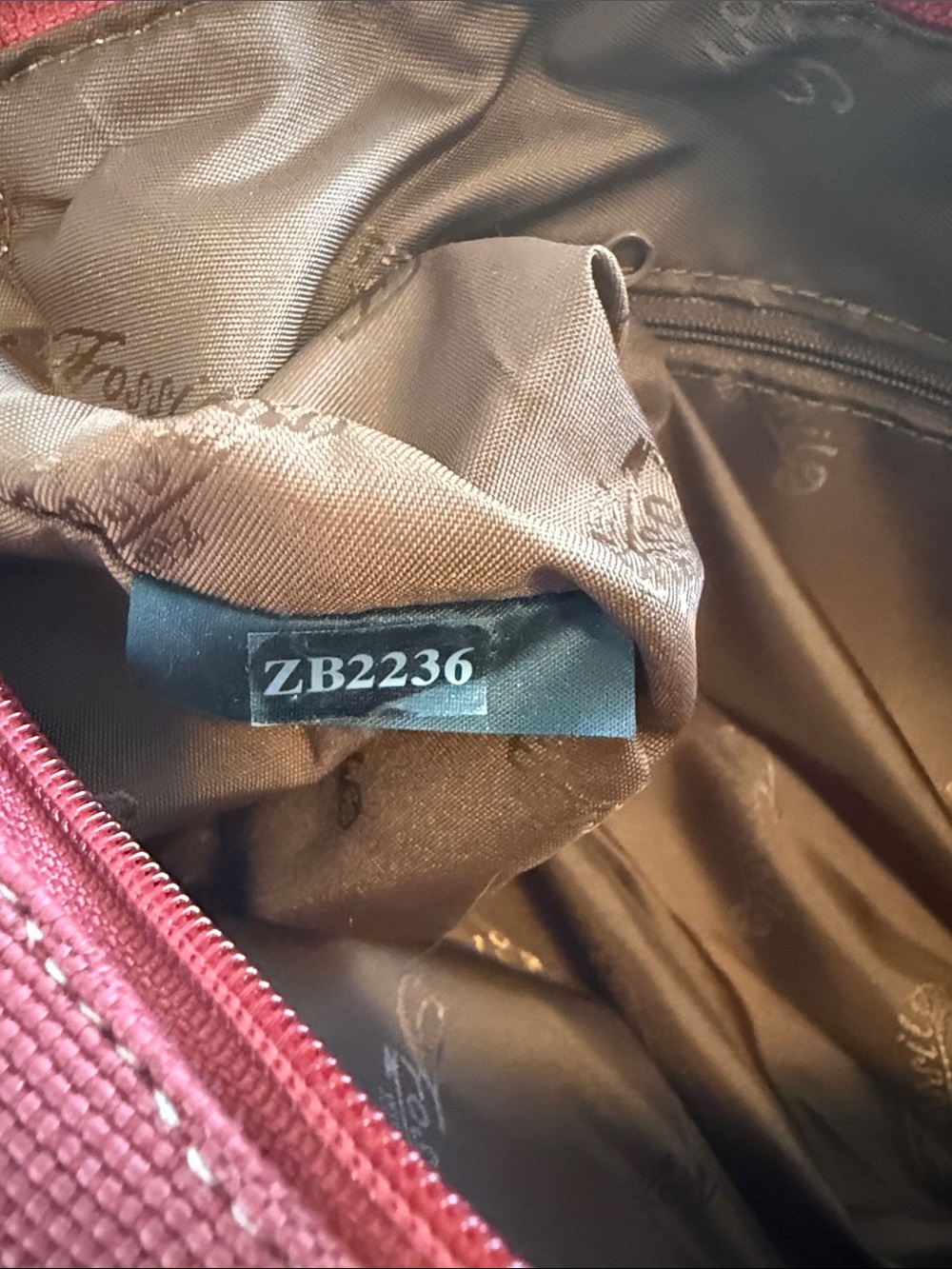 Fossil Red Canvas Hobo Shoulder Bag Braided Brown Leather Handle and zipper pull - Picture 8 of 15